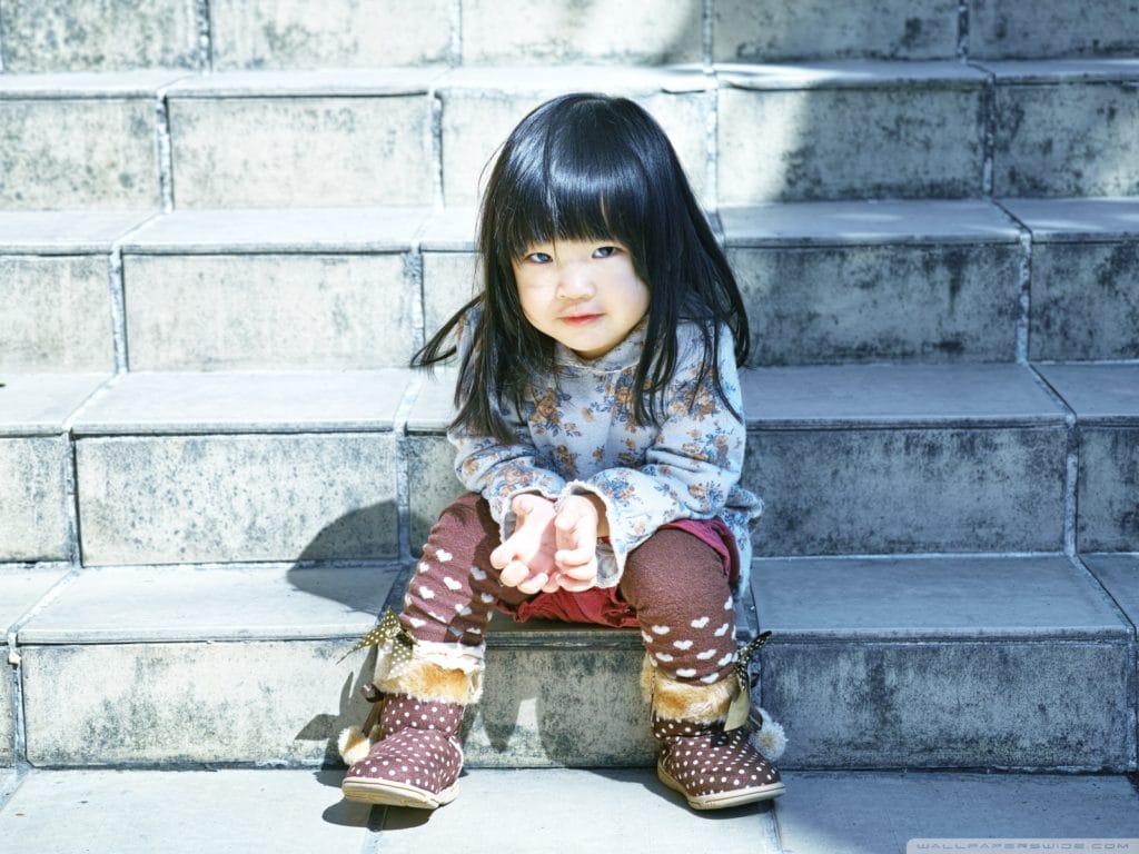 clear_and_sharp_eyes-wallpaper-1600x1200