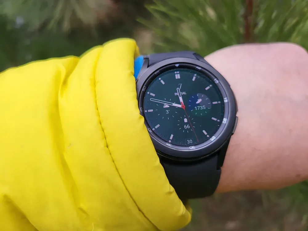 Review Samsung Galaxy Watch4 Classic